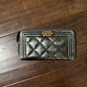 Chanel Boy Zip Around Wallet Silver Grey GHW